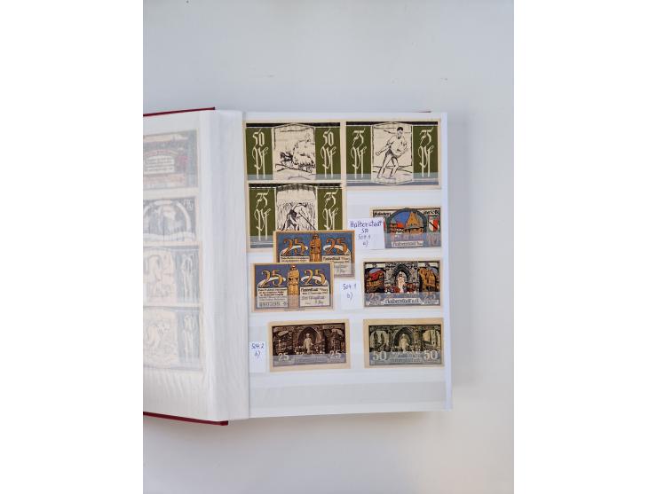 Notgeld-Serienscheine, saubere Sammlung in 16 meist dicken Steckalben, sauber nach Orten und Serien sortiert, überschlägig et