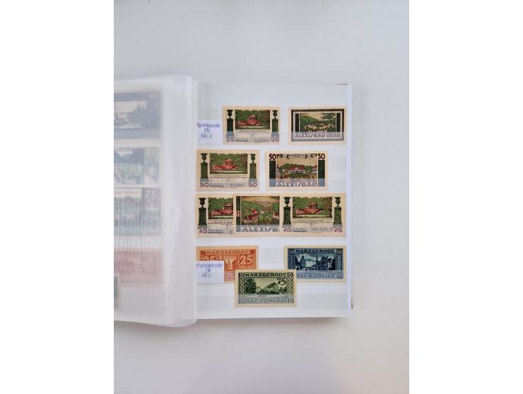 Notgeld-Serienscheine, saubere Sammlung in 16 meist dicken Steckalben, sauber nach Orten und Serien sortiert, überschlägig et