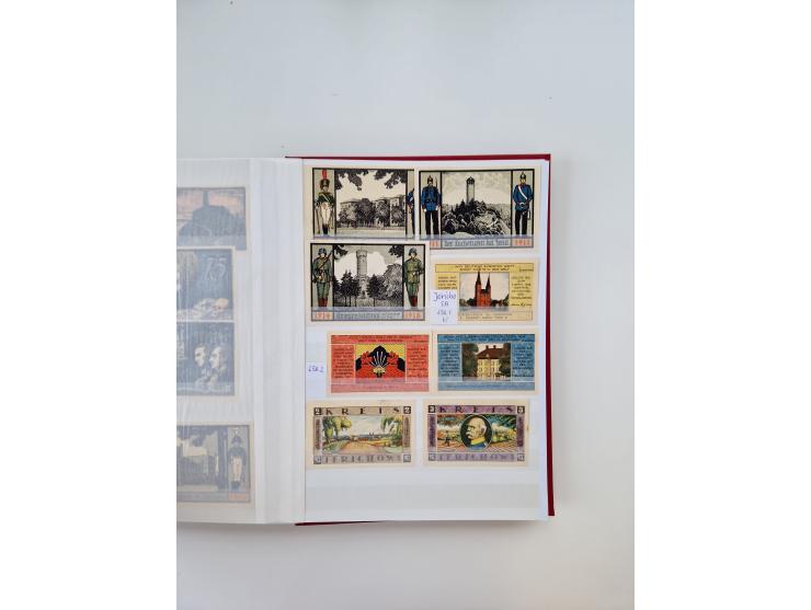 Notgeld-Serienscheine, saubere Sammlung in 16 meist dicken Steckalben, sauber nach Orten und Serien sortiert, überschlägig et