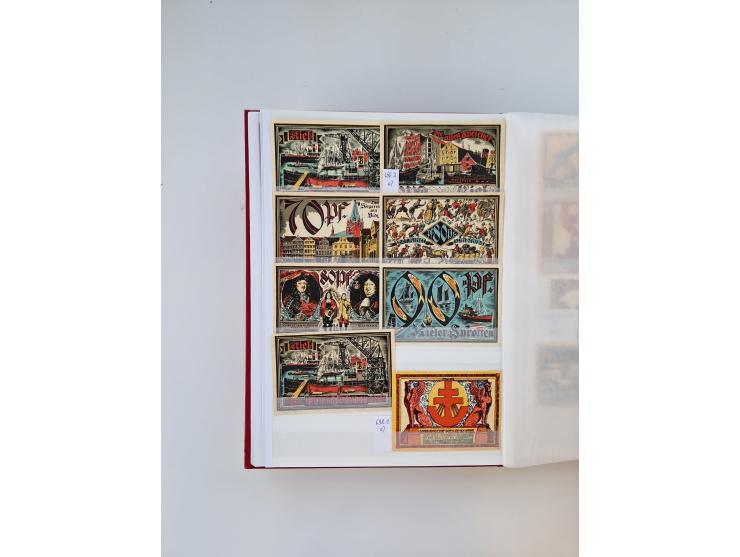 Notgeld-Serienscheine, saubere Sammlung in 16 meist dicken Steckalben, sauber nach Orten und Serien sortiert, überschlägig et