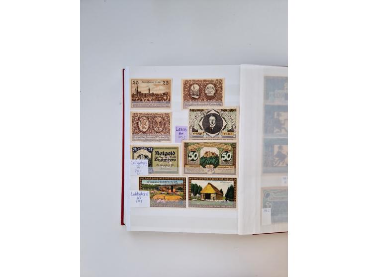 Notgeld-Serienscheine, saubere Sammlung in 16 meist dicken Steckalben, sauber nach Orten und Serien sortiert, überschlägig et