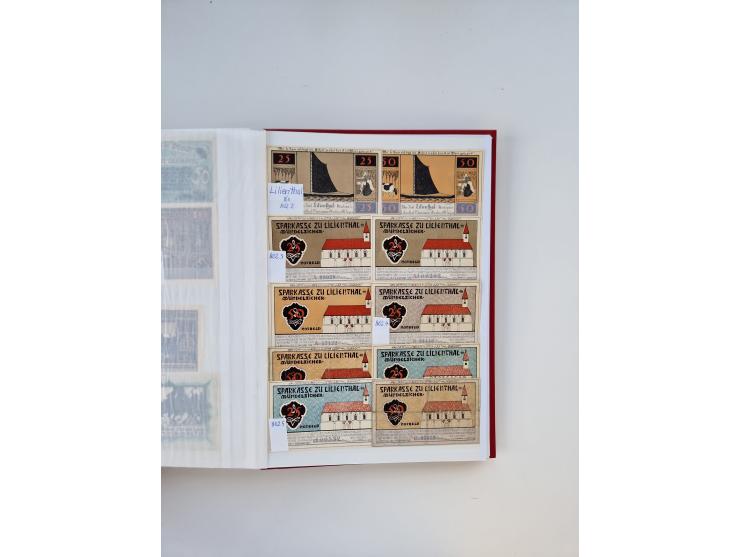 Notgeld-Serienscheine, saubere Sammlung in 16 meist dicken Steckalben, sauber nach Orten und Serien sortiert, überschlägig et