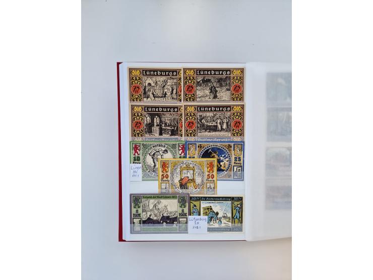 Notgeld-Serienscheine, saubere Sammlung in 16 meist dicken Steckalben, sauber nach Orten und Serien sortiert, überschlägig et