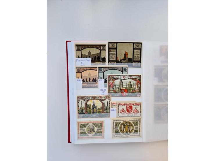 Notgeld-Serienscheine, saubere Sammlung in 16 meist dicken Steckalben, sauber nach Orten und Serien sortiert, überschlägig et