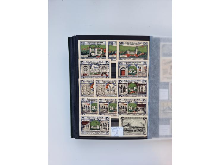 Notgeld-Serienscheine, saubere Sammlung in 16 meist dicken Steckalben, sauber nach Orten und Serien sortiert, überschlägig et