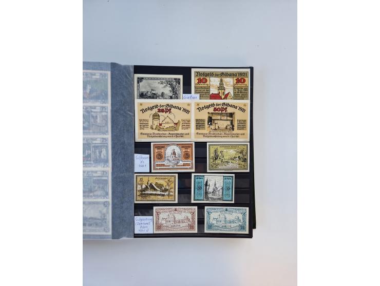 Notgeld-Serienscheine, saubere Sammlung in 16 meist dicken Steckalben, sauber nach Orten und Serien sortiert, überschlägig et