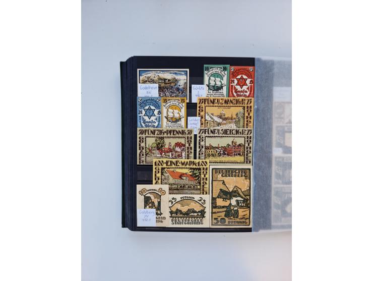 Notgeld-Serienscheine, saubere Sammlung in 16 meist dicken Steckalben, sauber nach Orten und Serien sortiert, überschlägig et