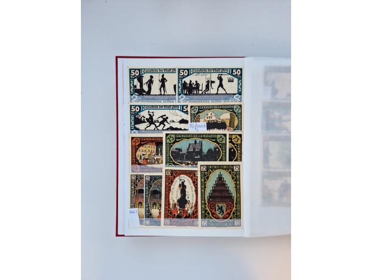 Notgeld-Serienscheine, saubere Sammlung in 16 meist dicken Steckalben, sauber nach Orten und Serien sortiert, überschlägig et