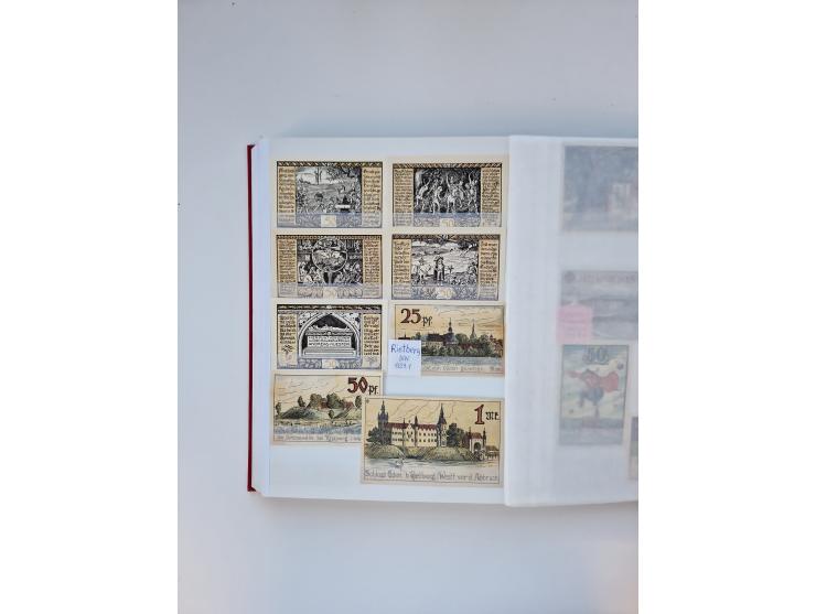 Notgeld-Serienscheine, saubere Sammlung in 16 meist dicken Steckalben, sauber nach Orten und Serien sortiert, überschlägig et