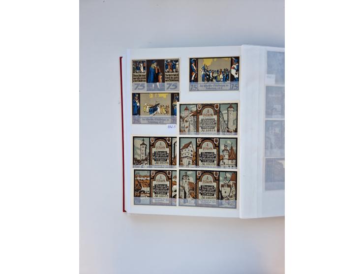 Notgeld-Serienscheine, saubere Sammlung in 16 meist dicken Steckalben, sauber nach Orten und Serien sortiert, überschlägig et