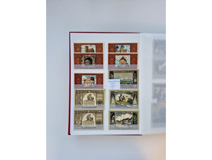 Notgeld-Serienscheine, saubere Sammlung in 16 meist dicken Steckalben, sauber nach Orten und Serien sortiert, überschlägig et