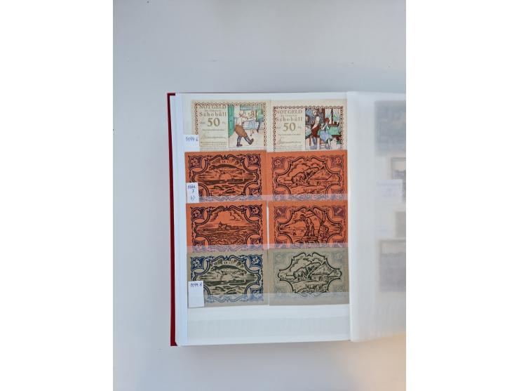 Notgeld-Serienscheine, saubere Sammlung in 16 meist dicken Steckalben, sauber nach Orten und Serien sortiert, überschlägig et