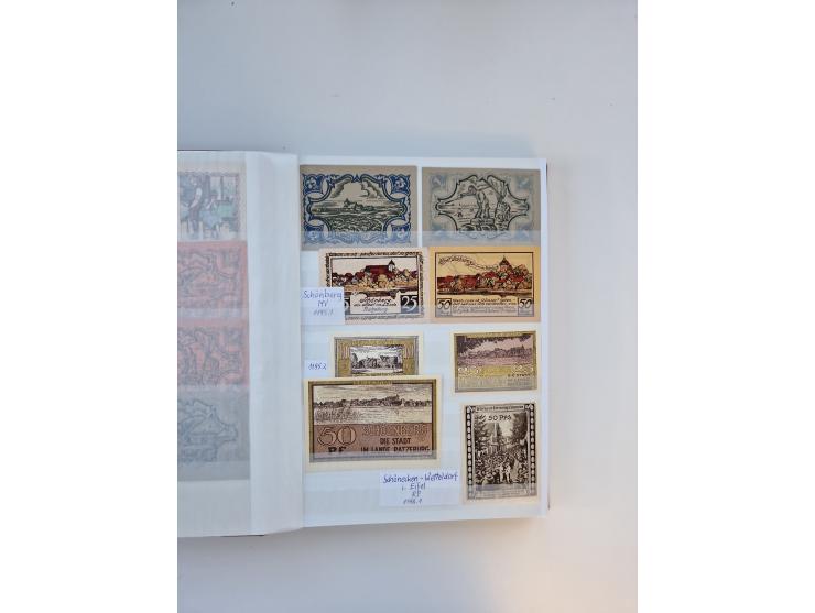 Notgeld-Serienscheine, saubere Sammlung in 16 meist dicken Steckalben, sauber nach Orten und Serien sortiert, überschlägig et