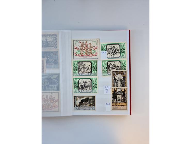 Notgeld-Serienscheine, saubere Sammlung in 16 meist dicken Steckalben, sauber nach Orten und Serien sortiert, überschlägig et