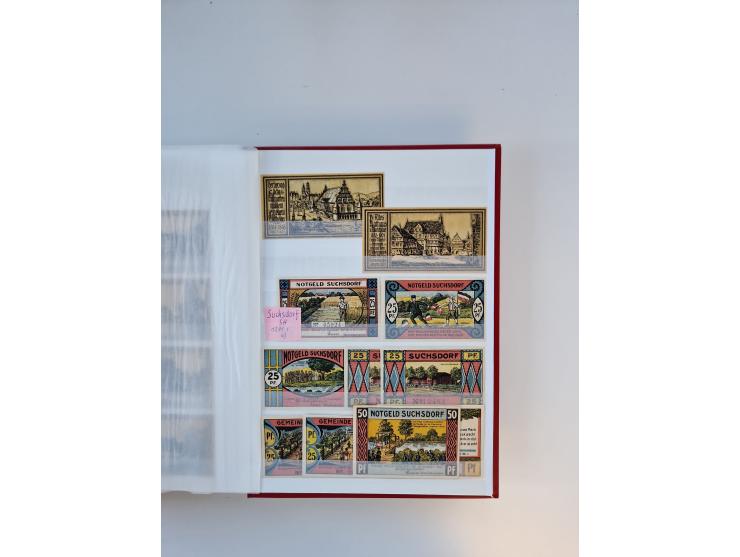 Notgeld-Serienscheine, saubere Sammlung in 16 meist dicken Steckalben, sauber nach Orten und Serien sortiert, überschlägig et