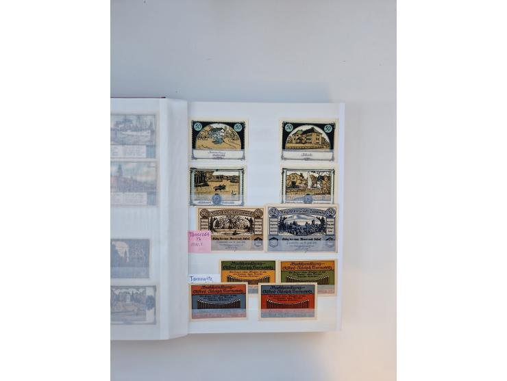 Notgeld-Serienscheine, saubere Sammlung in 16 meist dicken Steckalben, sauber nach Orten und Serien sortiert, überschlägig et