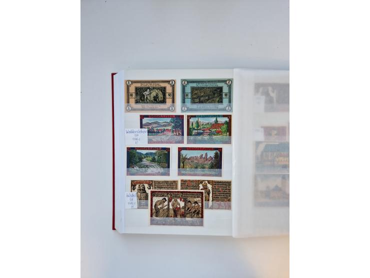 Notgeld-Serienscheine, saubere Sammlung in 16 meist dicken Steckalben, sauber nach Orten und Serien sortiert, überschlägig et