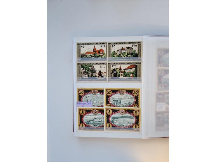 Notgeld-Serienscheine, saubere Sammlung in 16 meist dicken Steckalben, sauber nach Orten und Serien sortiert, überschlägig et