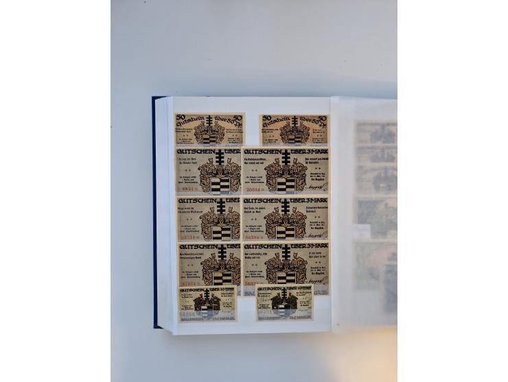 Notgeld-Serienscheine, saubere Sammlung in 16 meist dicken Steckalben, sauber nach Orten und Serien sortiert, überschlägig et