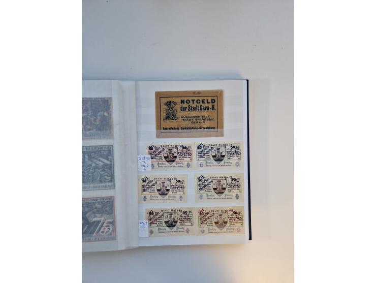 Notgeld-Serienscheine, saubere Sammlung in 16 meist dicken Steckalben, sauber nach Orten und Serien sortiert, überschlägig et
