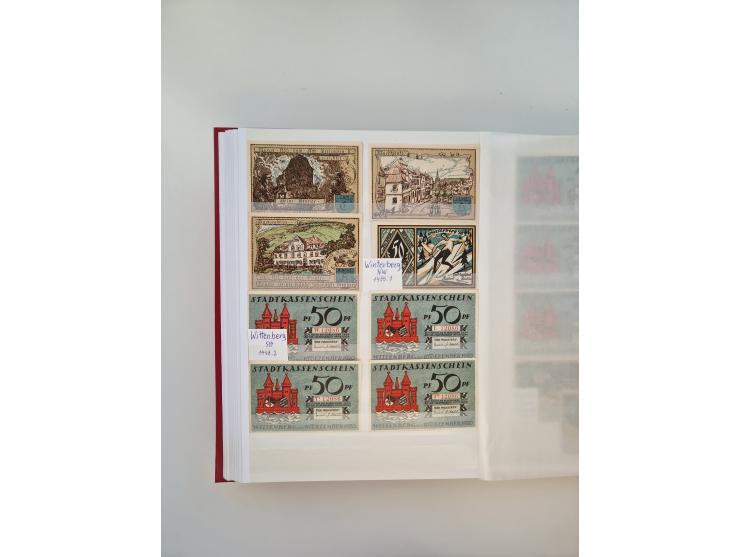 Notgeld-Serienscheine, saubere Sammlung in 16 meist dicken Steckalben, sauber nach Orten und Serien sortiert, überschlägig et