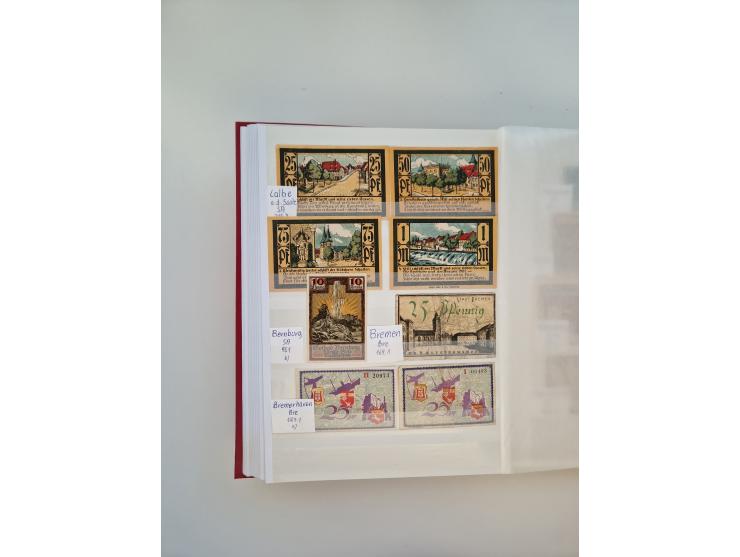 Notgeld-Serienscheine, saubere Sammlung in 16 meist dicken Steckalben, sauber nach Orten und Serien sortiert, überschlägig et