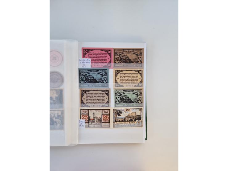 Notgeld-Serienscheine, saubere Sammlung in 16 meist dicken Steckalben, sauber nach Orten und Serien sortiert, überschlägig et
