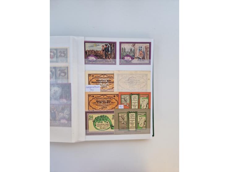 Notgeld-Serienscheine, saubere Sammlung in 16 meist dicken Steckalben, sauber nach Orten und Serien sortiert, überschlägig et