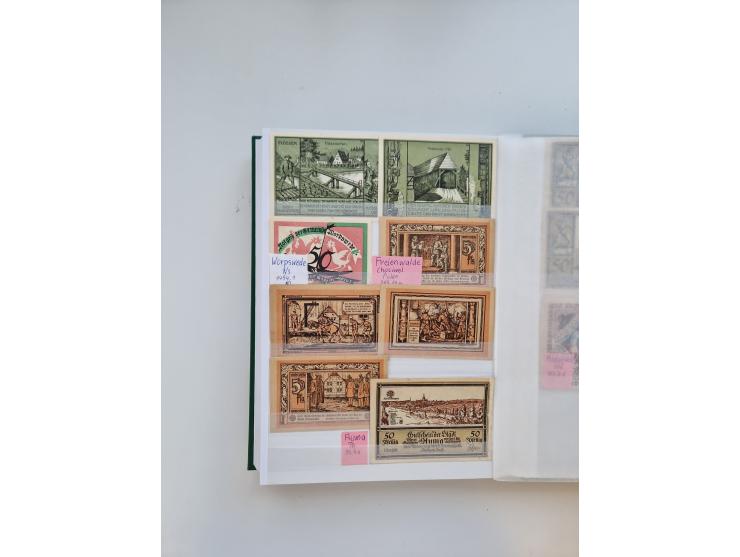 Notgeld-Serienscheine, saubere Sammlung in 16 meist dicken Steckalben, sauber nach Orten und Serien sortiert, überschlägig et