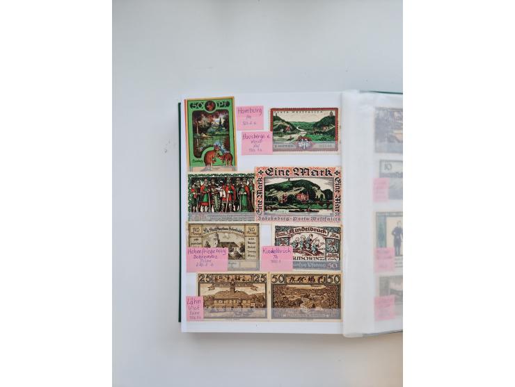 Notgeld-Serienscheine, saubere Sammlung in 16 meist dicken Steckalben, sauber nach Orten und Serien sortiert, überschlägig et