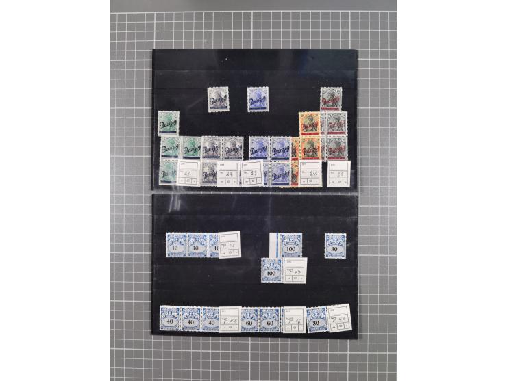 1920/39, vorwiegend postfrische Partie, teils in Einheiten inkl. Dienst- und Portomarken, dabei einige bessere wie Mi.-Nr. 23