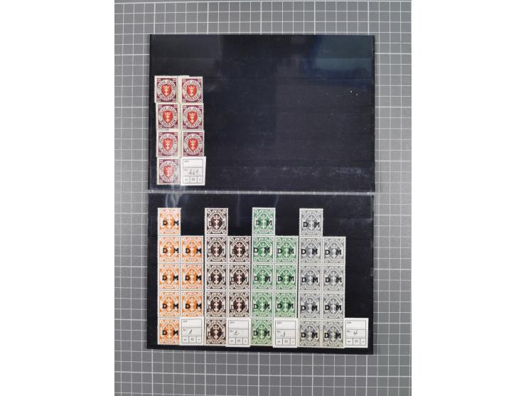 1920/39, vorwiegend postfrische Partie, teils in Einheiten inkl. Dienst- und Portomarken, dabei einige bessere wie Mi.-Nr. 23