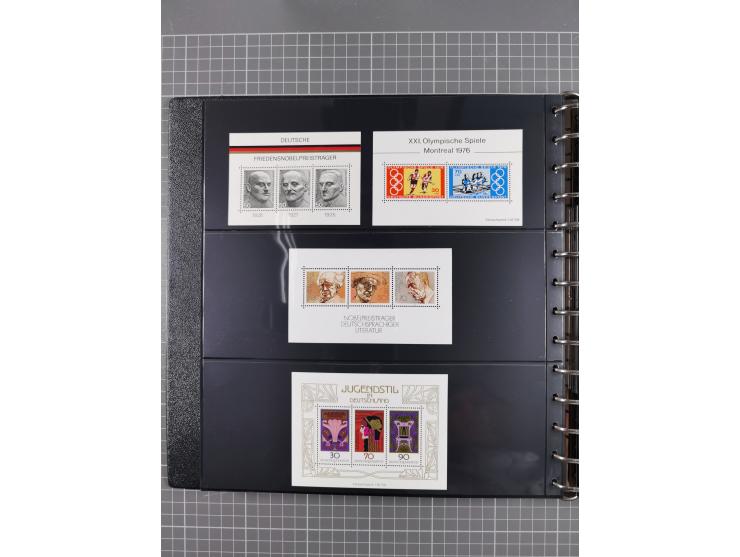 1949/92, postfrische, in den Hauptnummern augenscheinlich komplette Sammlung, dazu einige Markenheftchen etc., meist gute Erh
