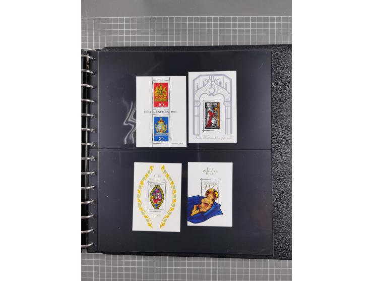 1949/92, postfrische, in den Hauptnummern augenscheinlich komplette Sammlung, dazu einige Markenheftchen etc., meist gute Erh