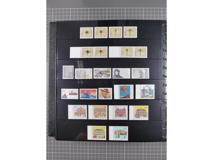 1949/92, postfrische, in den Hauptnummern augenscheinlich komplette Sammlung, dazu einige Markenheftchen etc., meist gute Erh