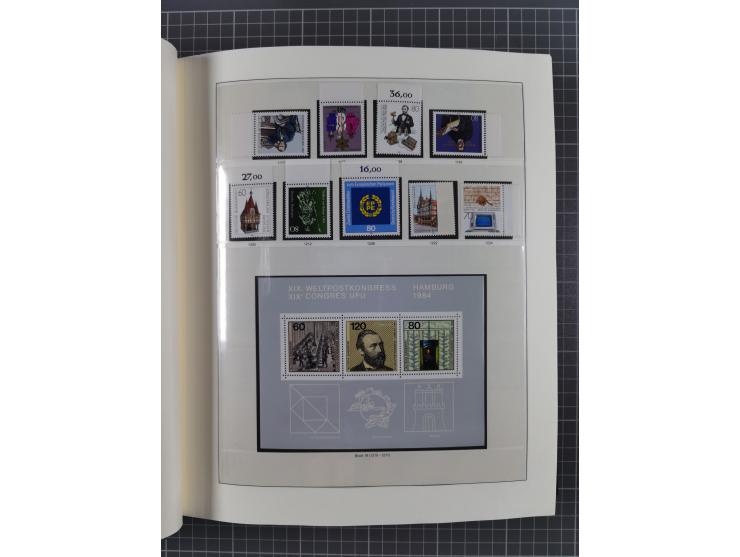 1949/92, vorwiegend postfrische, in den Hauptnummern augenscheinlich komplette Sammlung, teils sign. Schlegel BPP, meist gute