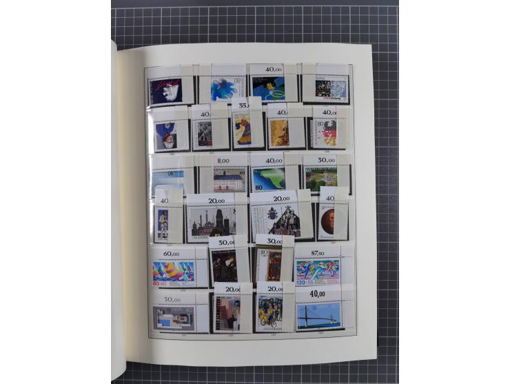 1949/92, vorwiegend postfrische, in den Hauptnummern augenscheinlich komplette Sammlung, teils sign. Schlegel BPP, meist gute