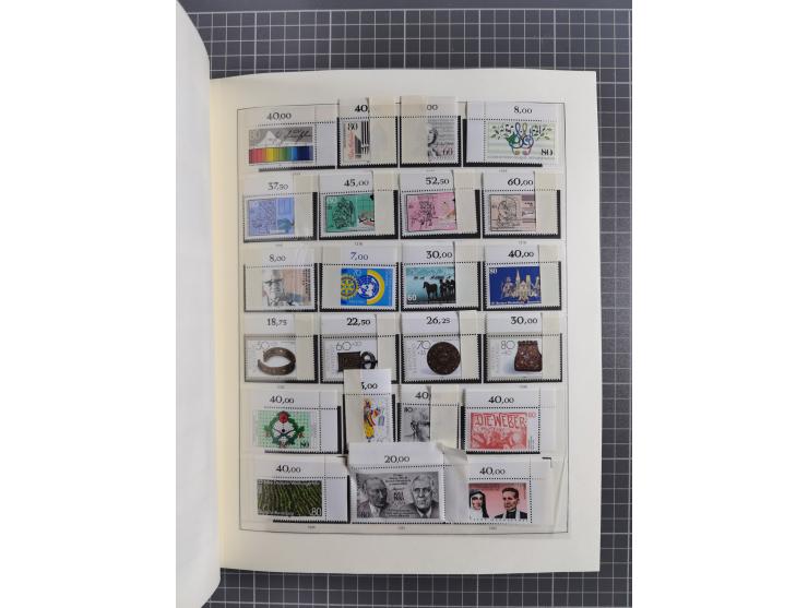 1949/92, vorwiegend postfrische, in den Hauptnummern augenscheinlich komplette Sammlung, teils sign. Schlegel BPP, meist gute