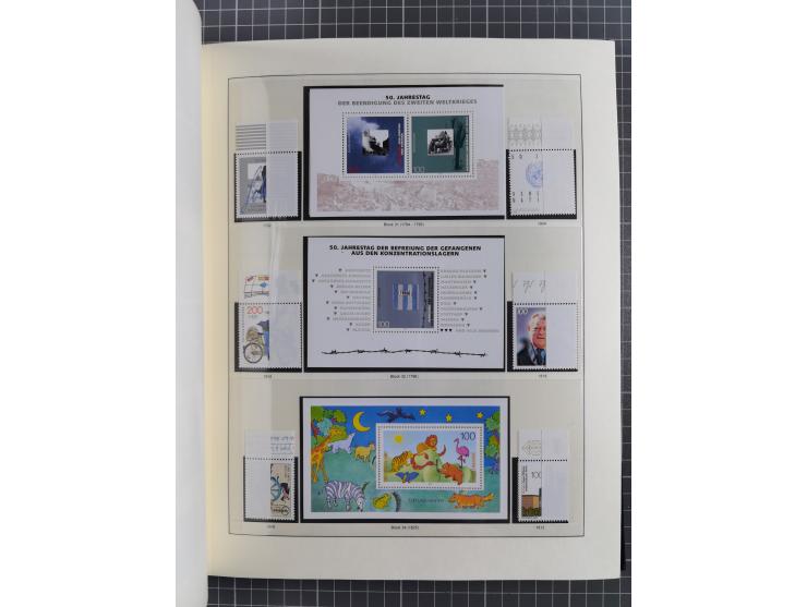 1949/92, vorwiegend postfrische, in den Hauptnummern augenscheinlich komplette Sammlung, teils sign. Schlegel BPP, meist gute