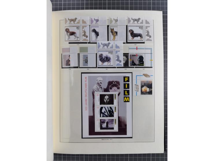 1949/92, vorwiegend postfrische, in den Hauptnummern augenscheinlich komplette Sammlung, teils sign. Schlegel BPP, meist gute