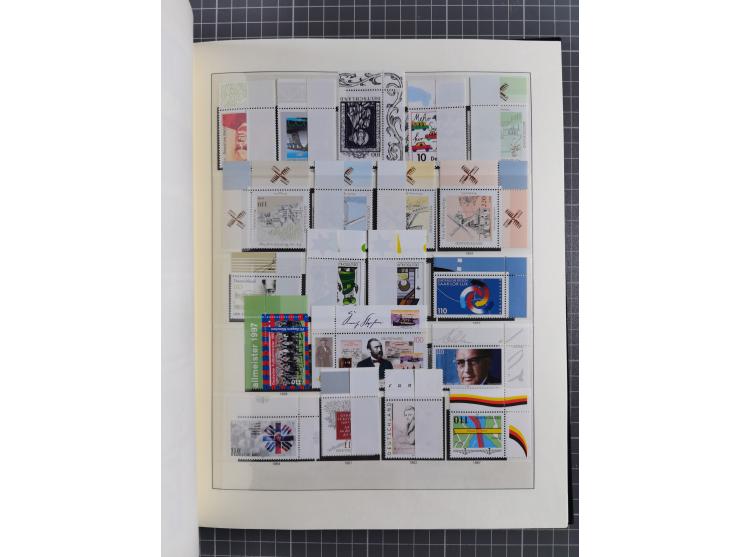 1949/92, vorwiegend postfrische, in den Hauptnummern augenscheinlich komplette Sammlung, teils sign. Schlegel BPP, meist gute