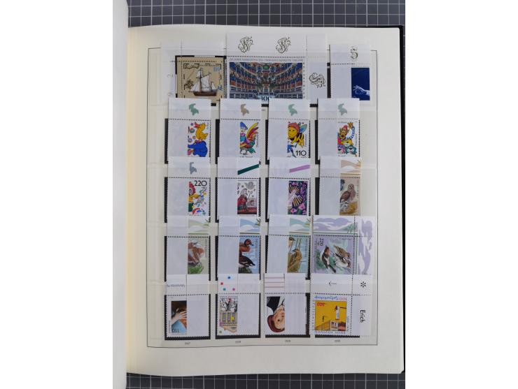 1949/92, vorwiegend postfrische, in den Hauptnummern augenscheinlich komplette Sammlung, teils sign. Schlegel BPP, meist gute