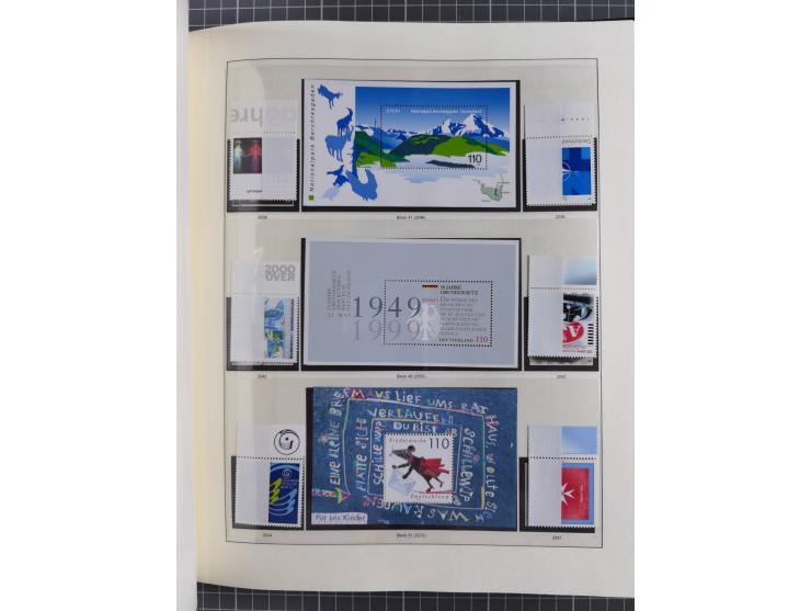 1949/92, vorwiegend postfrische, in den Hauptnummern augenscheinlich komplette Sammlung, teils sign. Schlegel BPP, meist gute