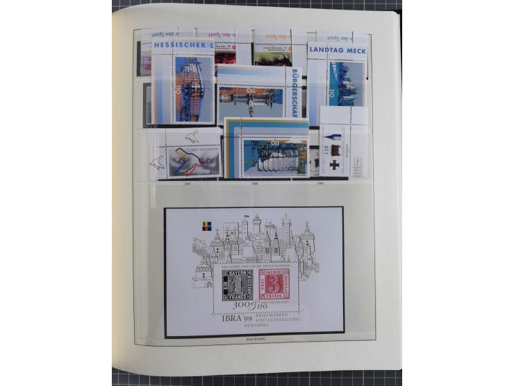 1949/92, vorwiegend postfrische, in den Hauptnummern augenscheinlich komplette Sammlung, teils sign. Schlegel BPP, meist gute