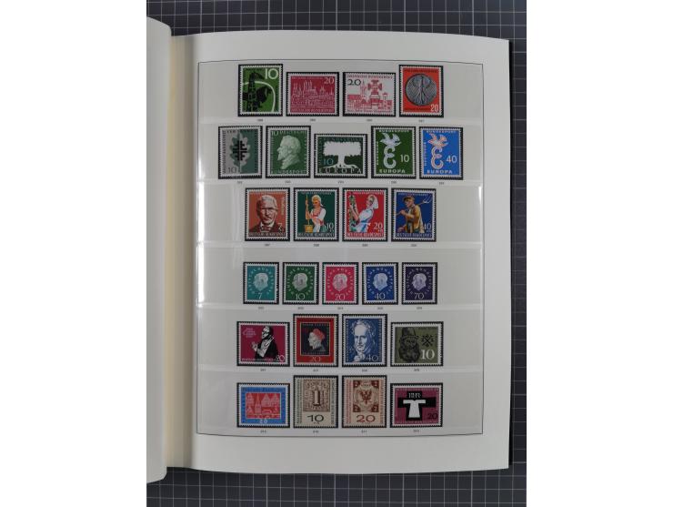 1949/92, vorwiegend postfrische, in den Hauptnummern augenscheinlich komplette Sammlung, teils sign. Schlegel BPP, meist gute