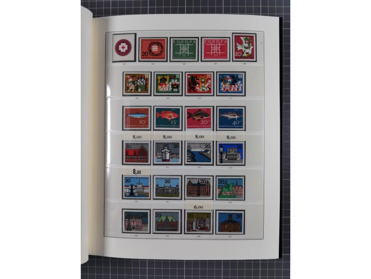 1949/92, vorwiegend postfrische, in den Hauptnummern augenscheinlich komplette Sammlung, teils sign. Schlegel BPP, meist gute