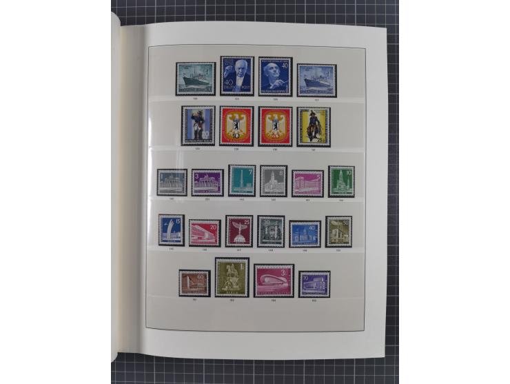 1948/90, postfrische, in den Hauptnummern augendscheinlich komplette Sammlung, Aufdruckwerte sign. und Block 1 mit Fotoattest