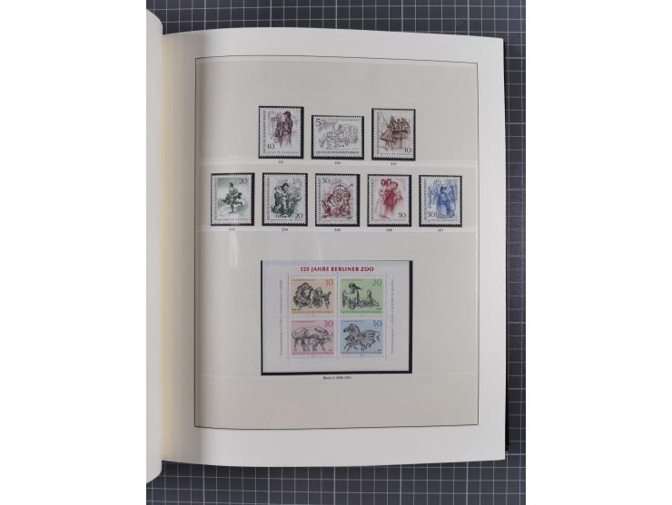 1948/90, postfrische, in den Hauptnummern augendscheinlich komplette Sammlung, Aufdruckwerte sign. und Block 1 mit Fotoattest