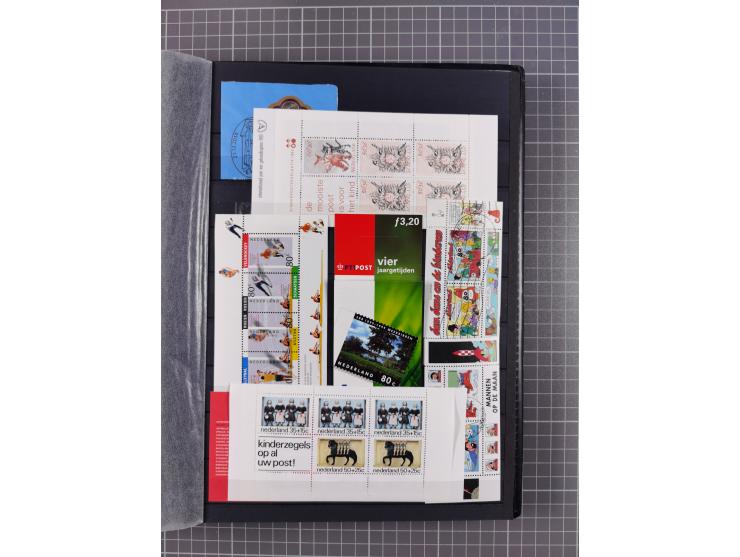 1852/1980, in the beginning used and from 1940 also mint never hinged collection stock, incl. better early issues, Mi.-Nr. 1-