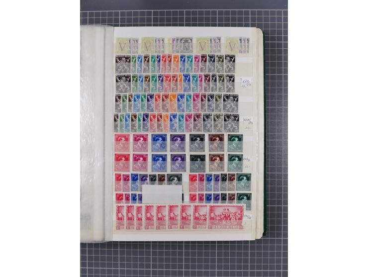 1894/1964, mostly mint never hinged stock ex Mi.-Nr. 61-1372, incl. many complete sets, some multiple per 2-15, etc, in two s